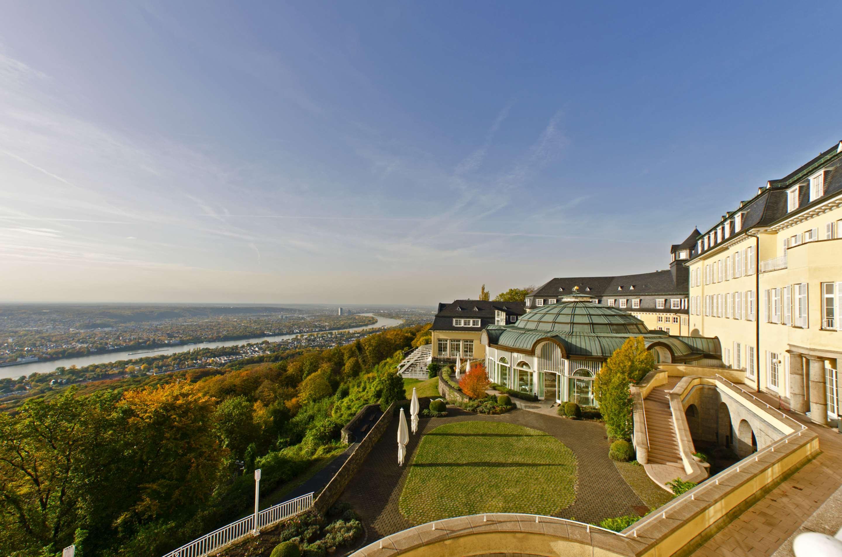 Steigenberger Icon Grandhotel & Spa Petersberg Königswinter Dış mekan fotoğraf The University of Applied Sciences